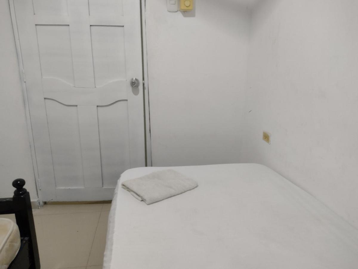Manga Home - Hostal Cartagena Exterior photo